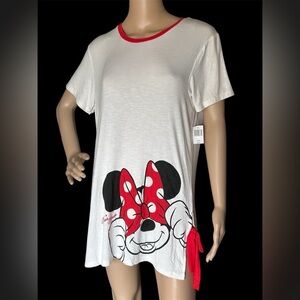 Disney Parks Minnie Mouse Graphic Tee Women Size L Stretch Red&White Bow Accent